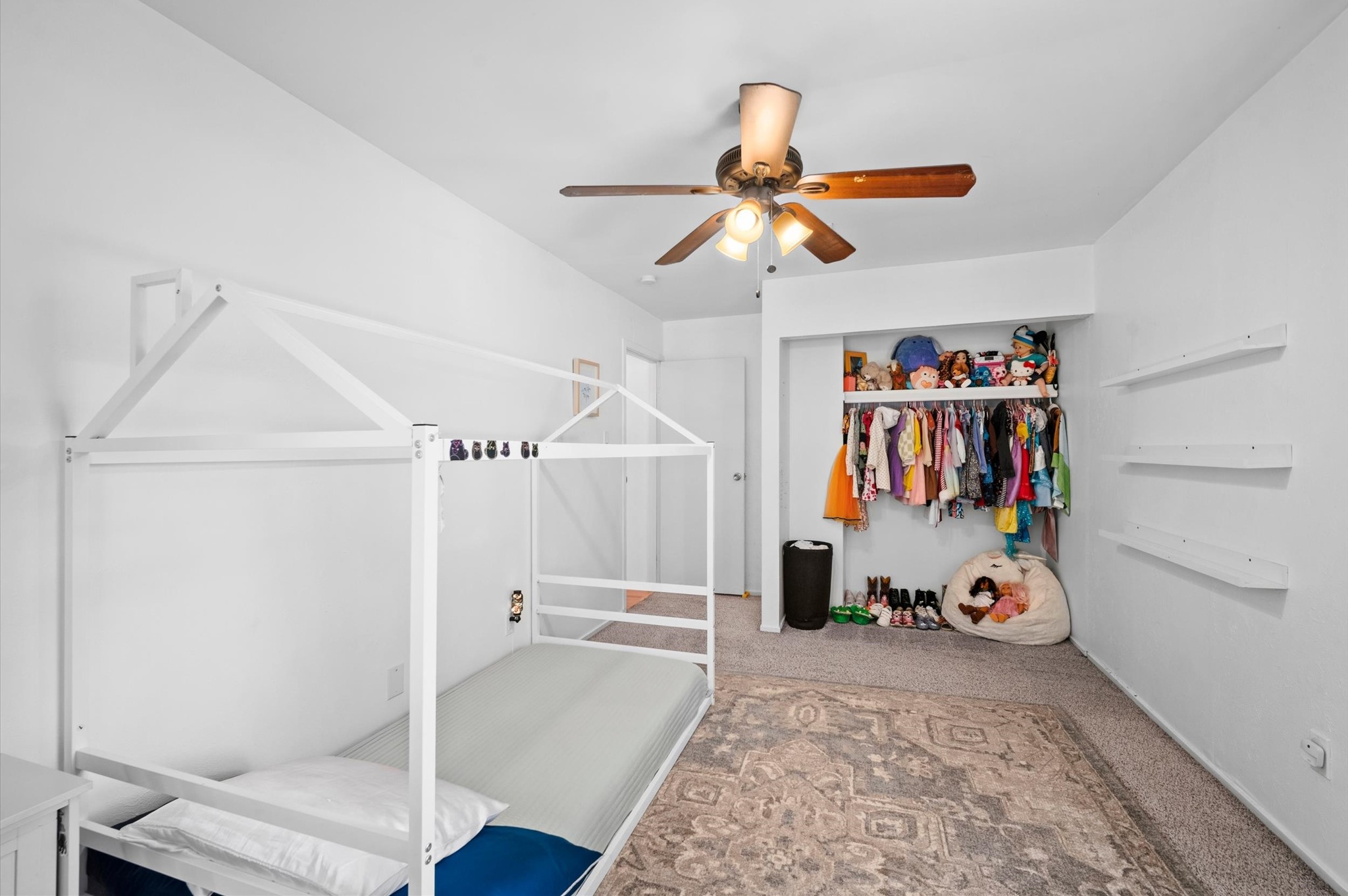 2715 Wood River Drive Property Photo 21