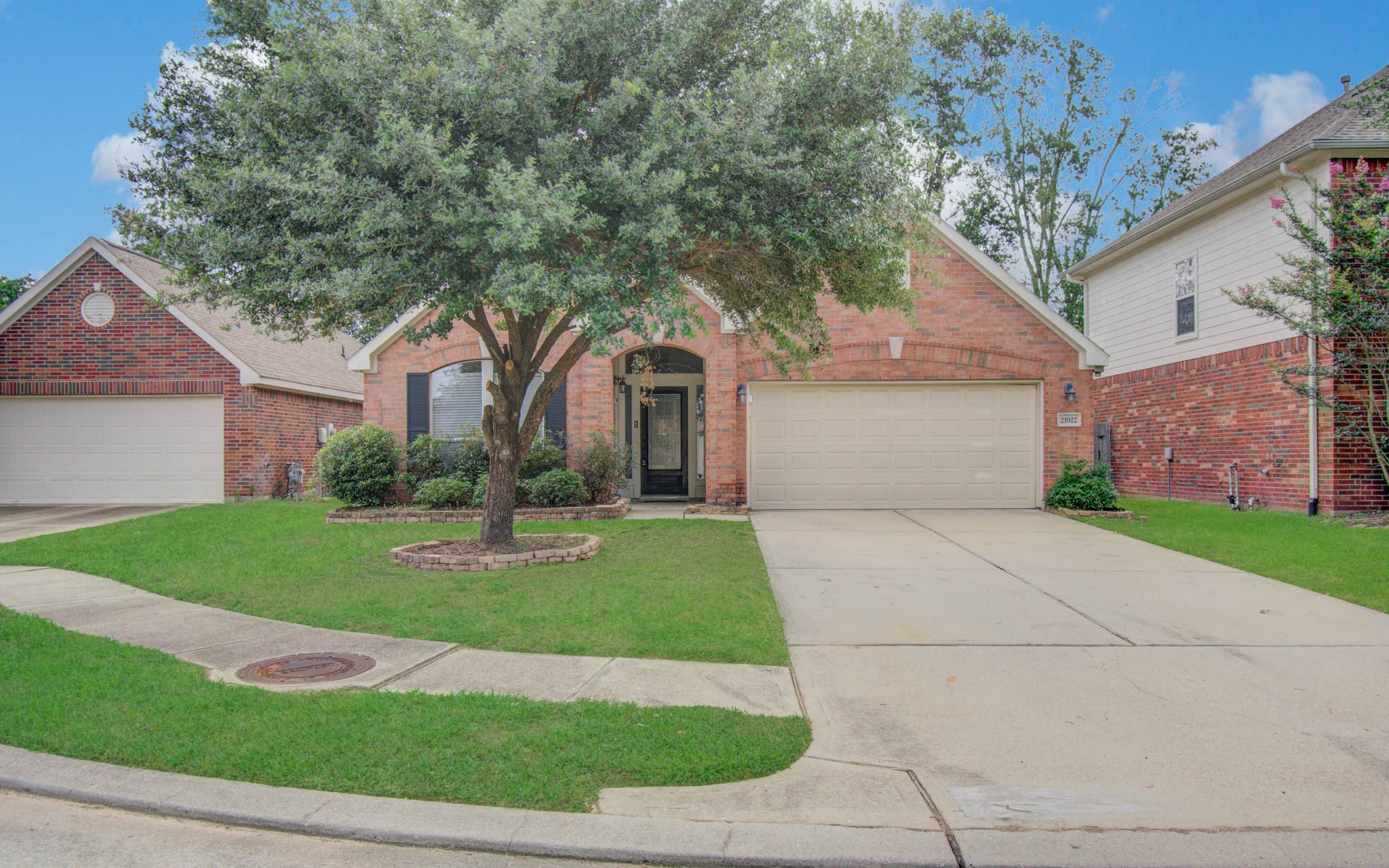 21922 Catoosa Drive Property Photo 4