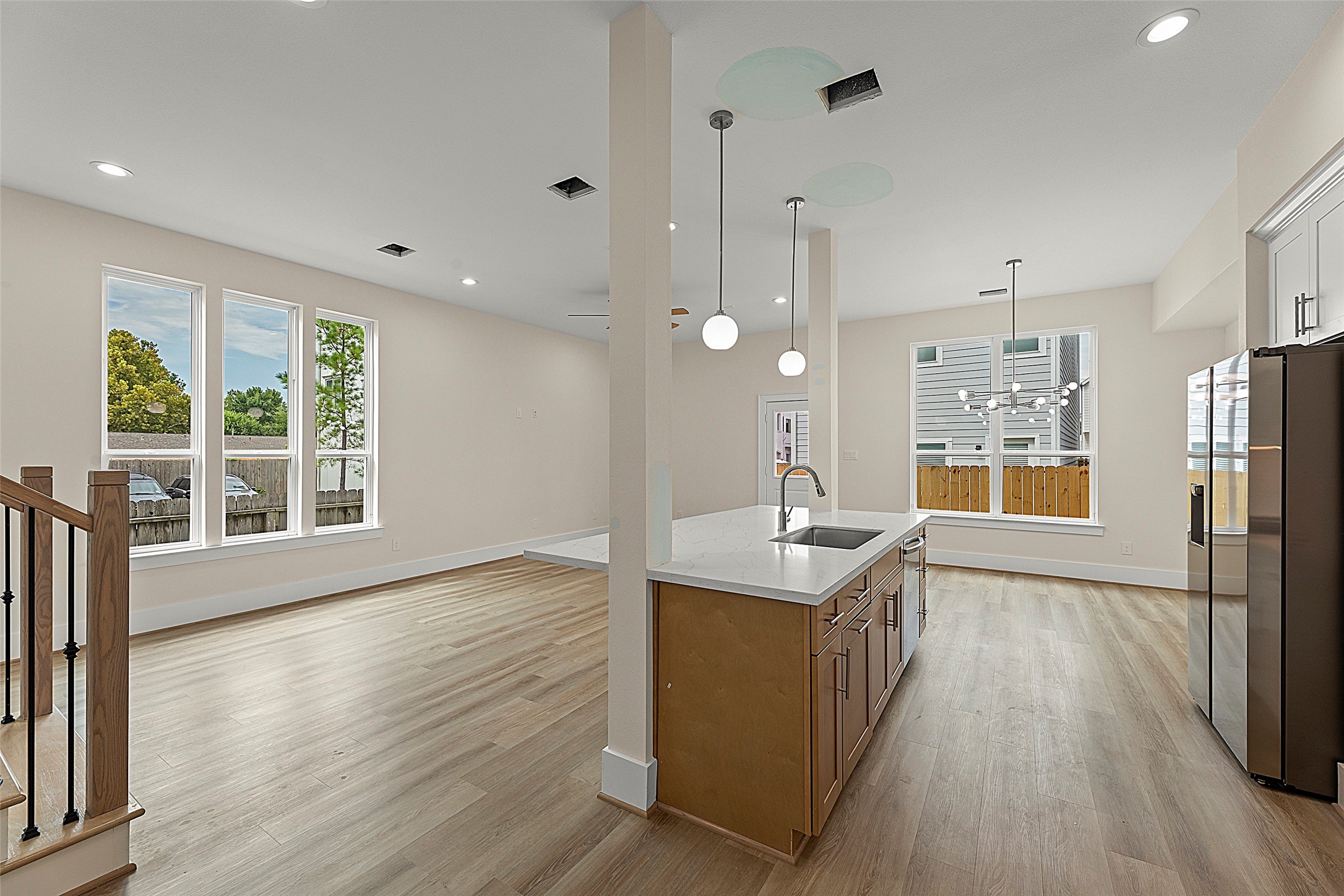 1805 Palmetto Landing Drive Property Photo 5