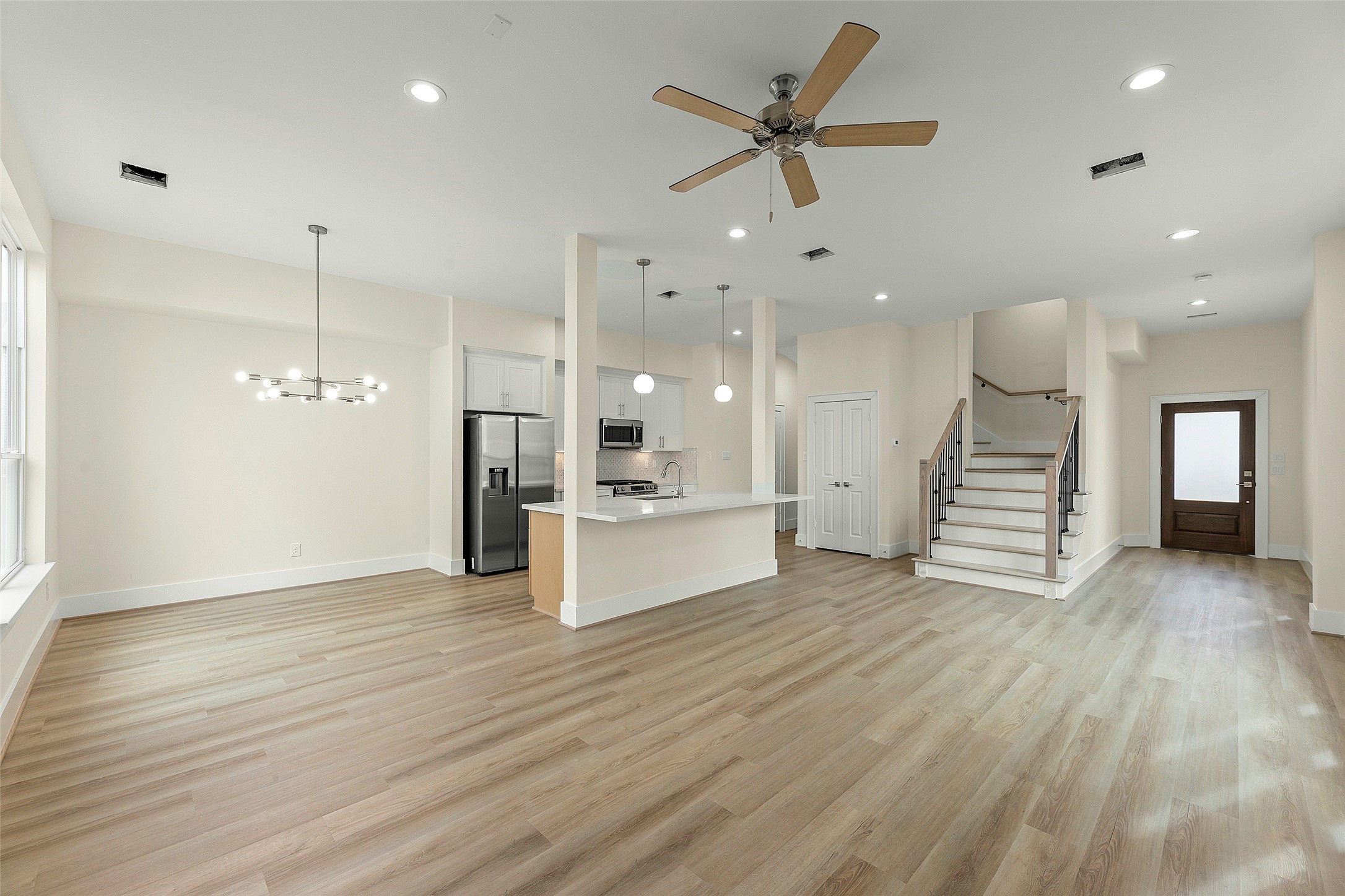 1805 Palmetto Landing Drive Property Photo 6