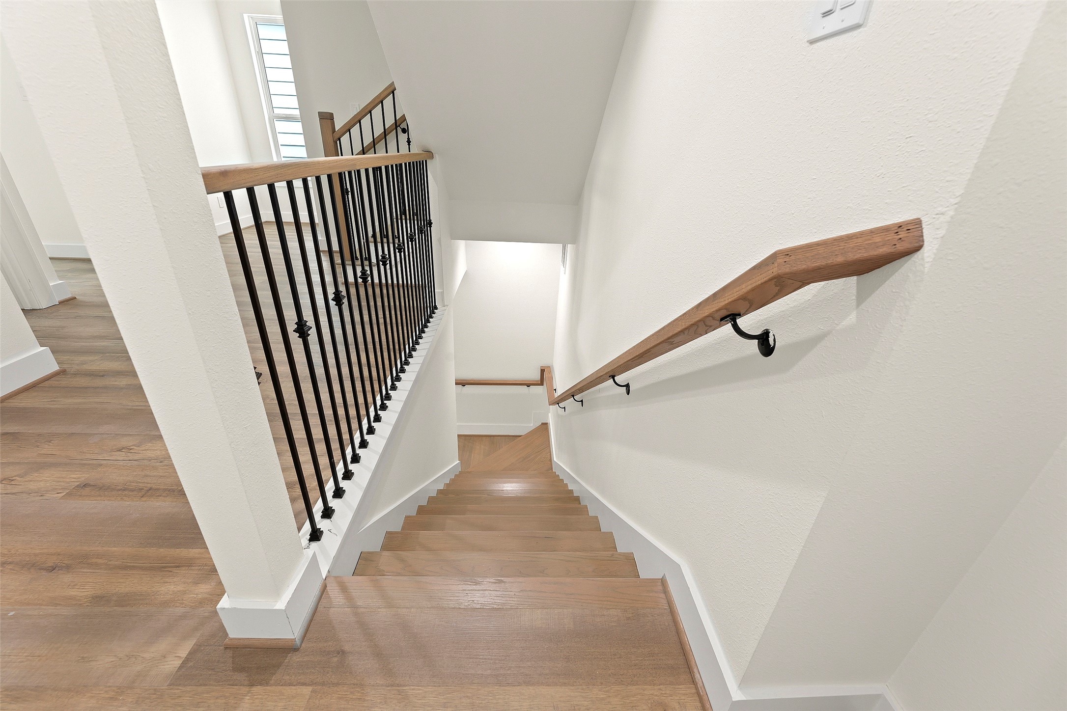 1805 Palmetto Landing Drive Property Photo 15