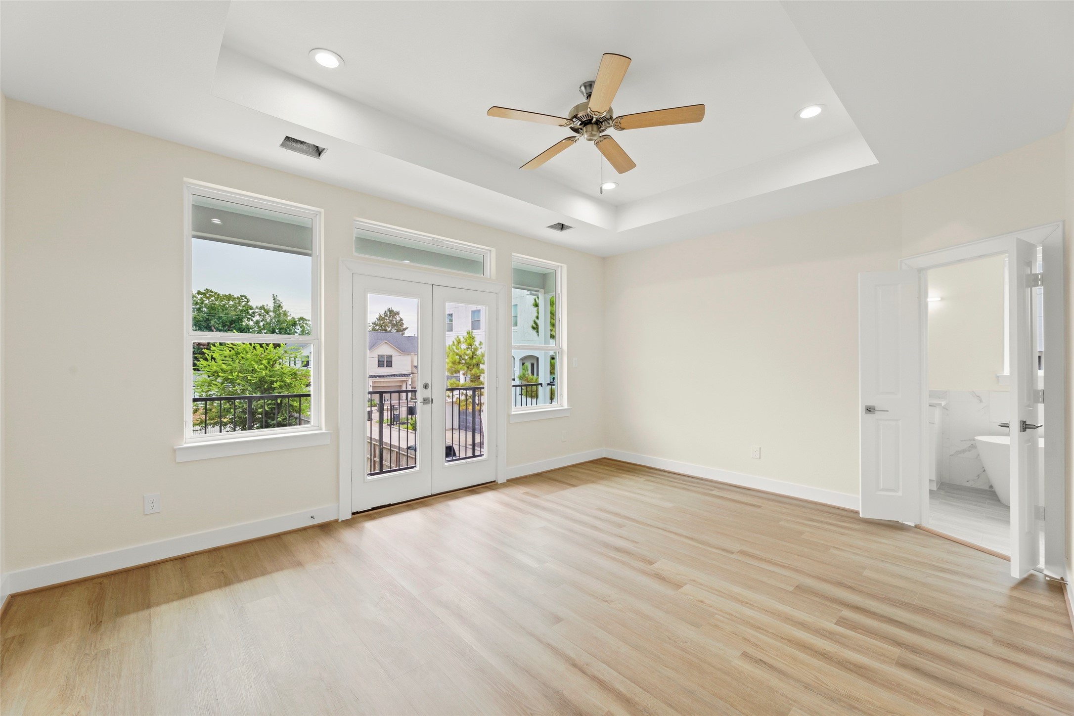 1805 Palmetto Landing Drive Property Photo 19