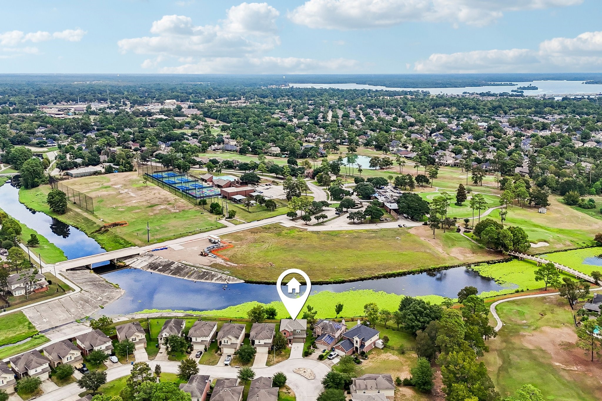 18654 Walden Glen Circle Property Photo 28