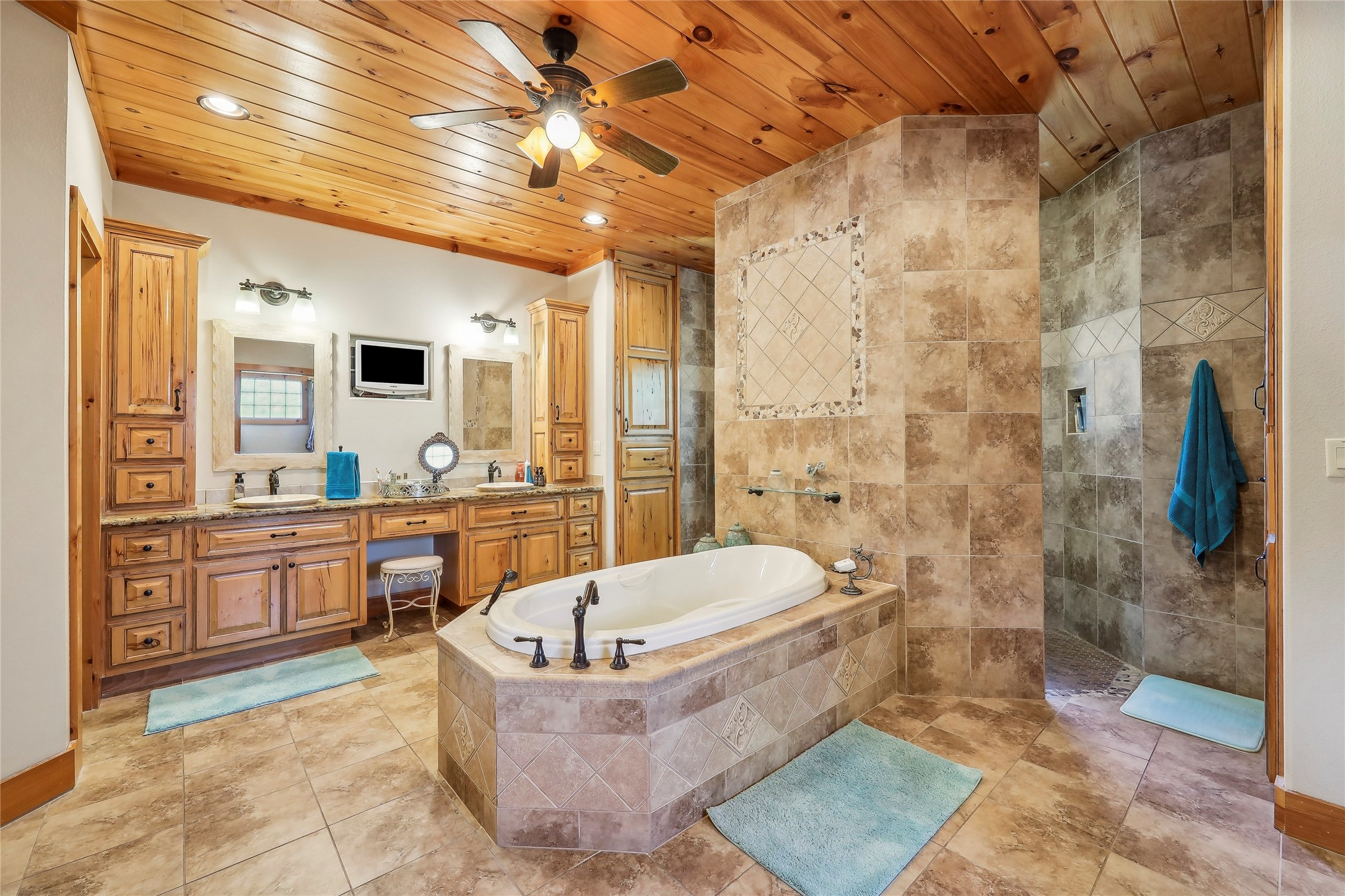 225 Mcgregor Drive Property Photo 21