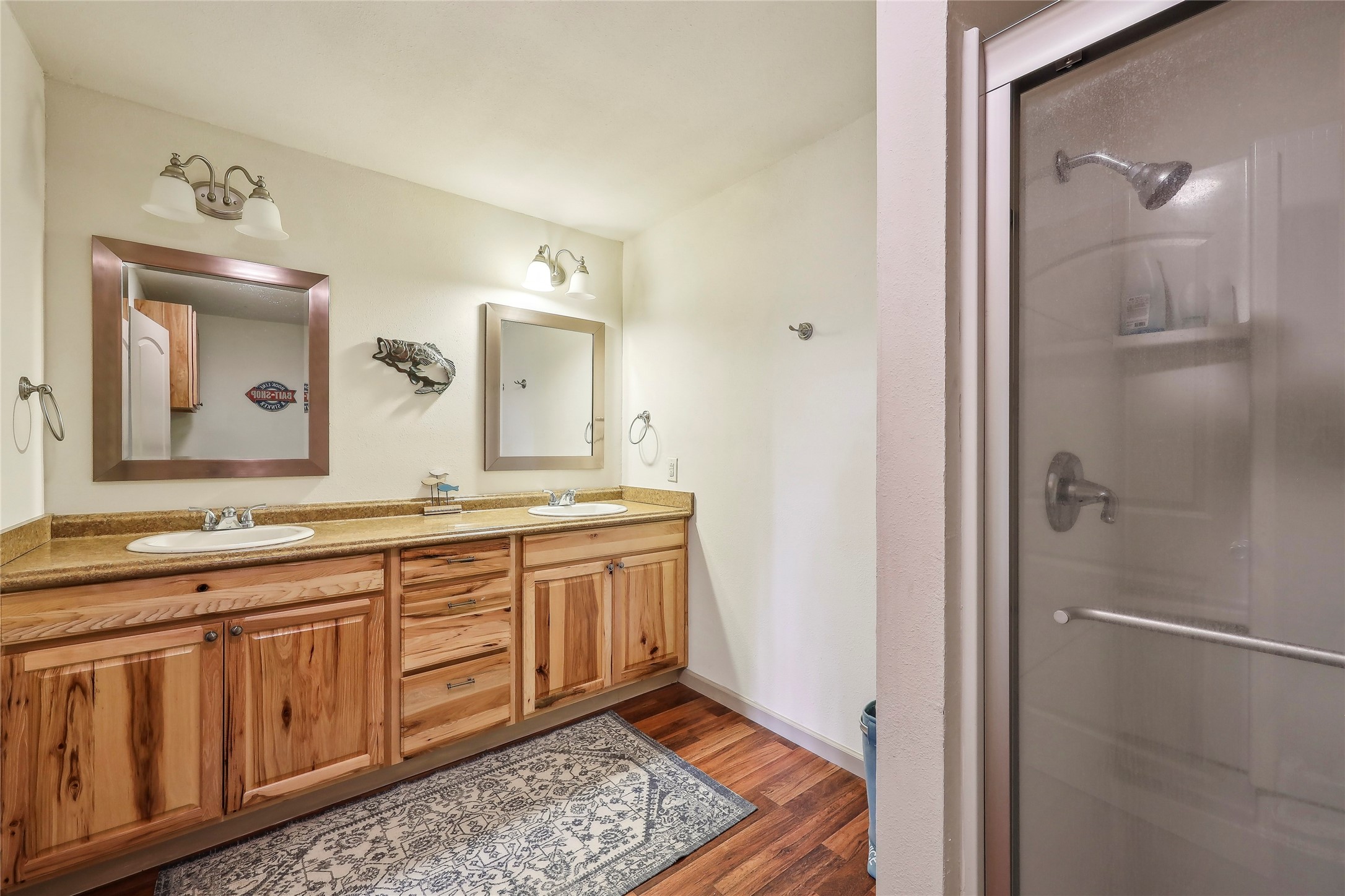 225 Mcgregor Drive Property Photo 44