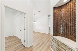 25938 Chapman Falls Drive Property Photo 4