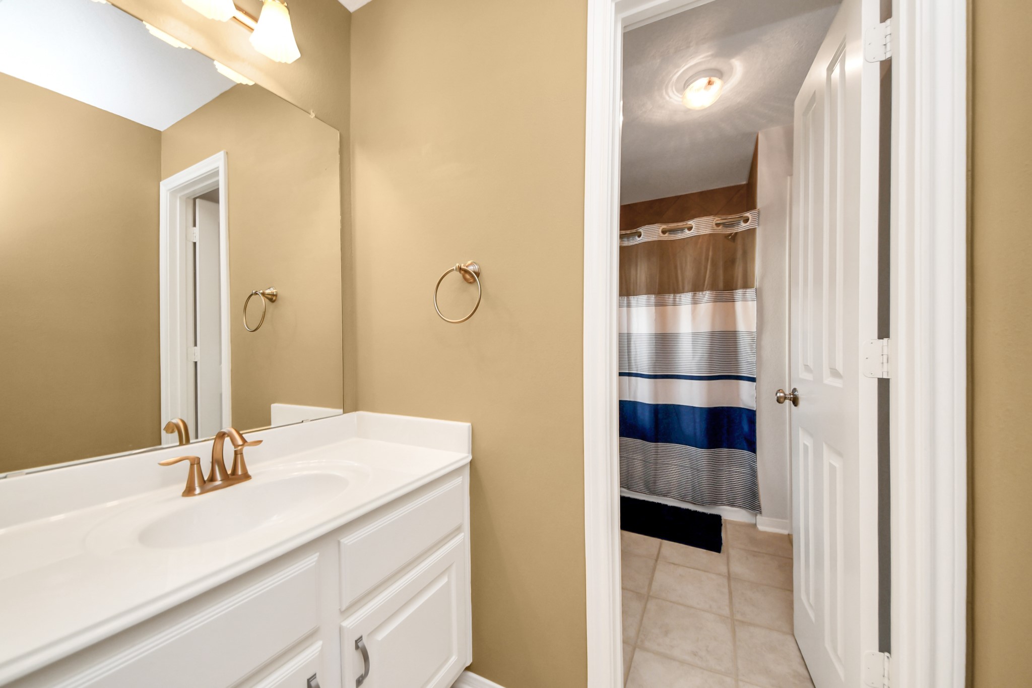 16 Twin Valley Drive Property Photo 42