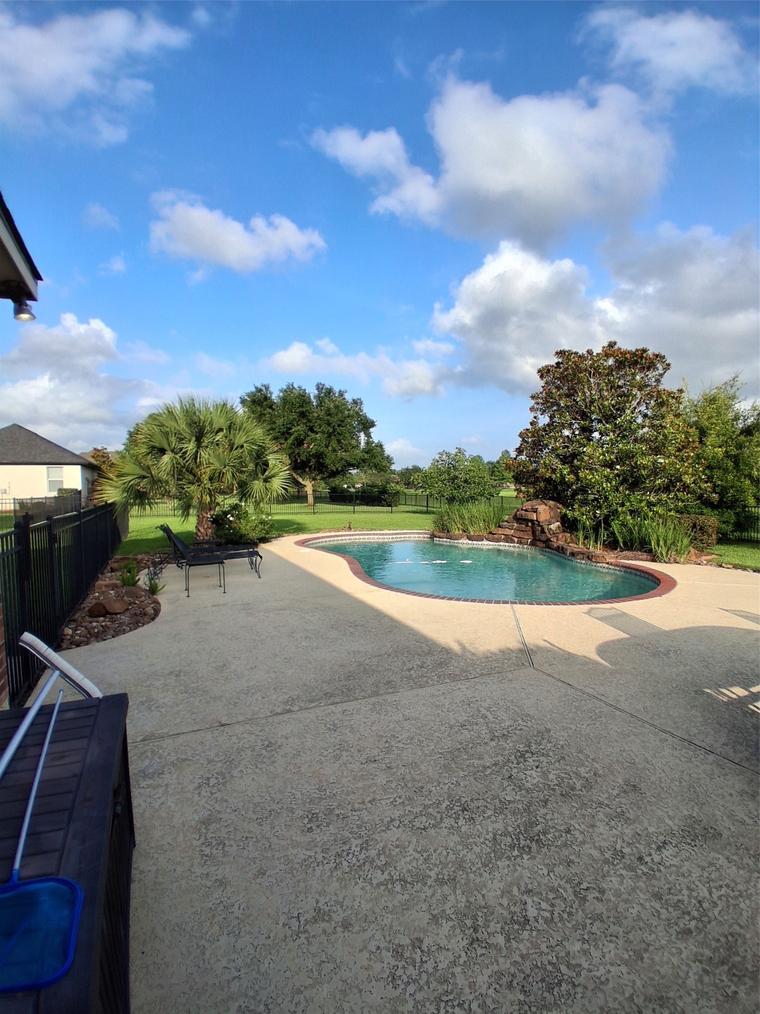 2519 Sandy Point Drive Property Photo 5