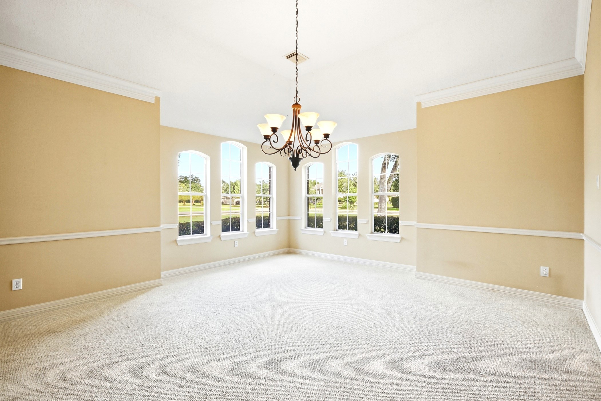 2519 Sandy Point Drive Property Photo 8