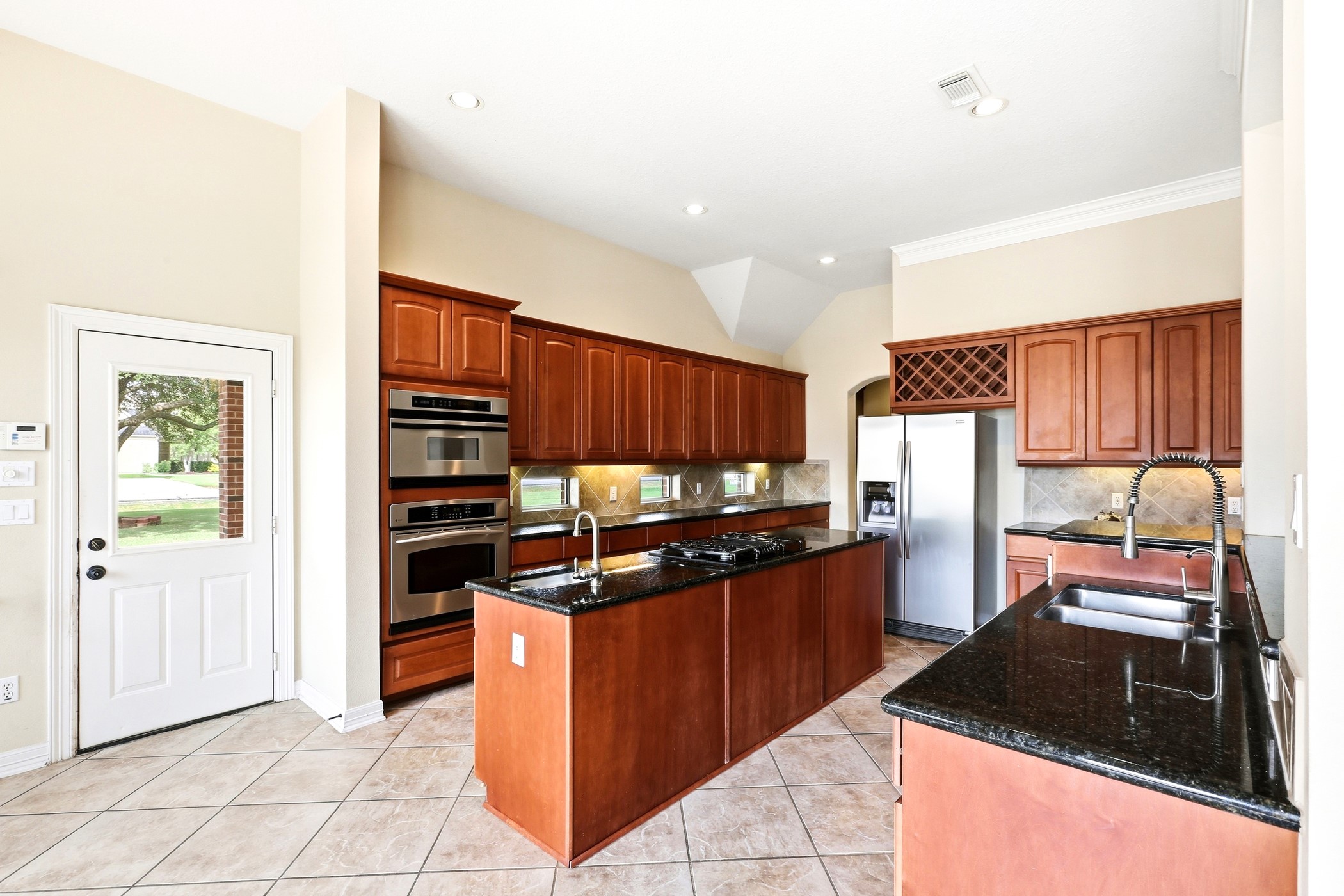 2519 Sandy Point Drive Property Photo 13