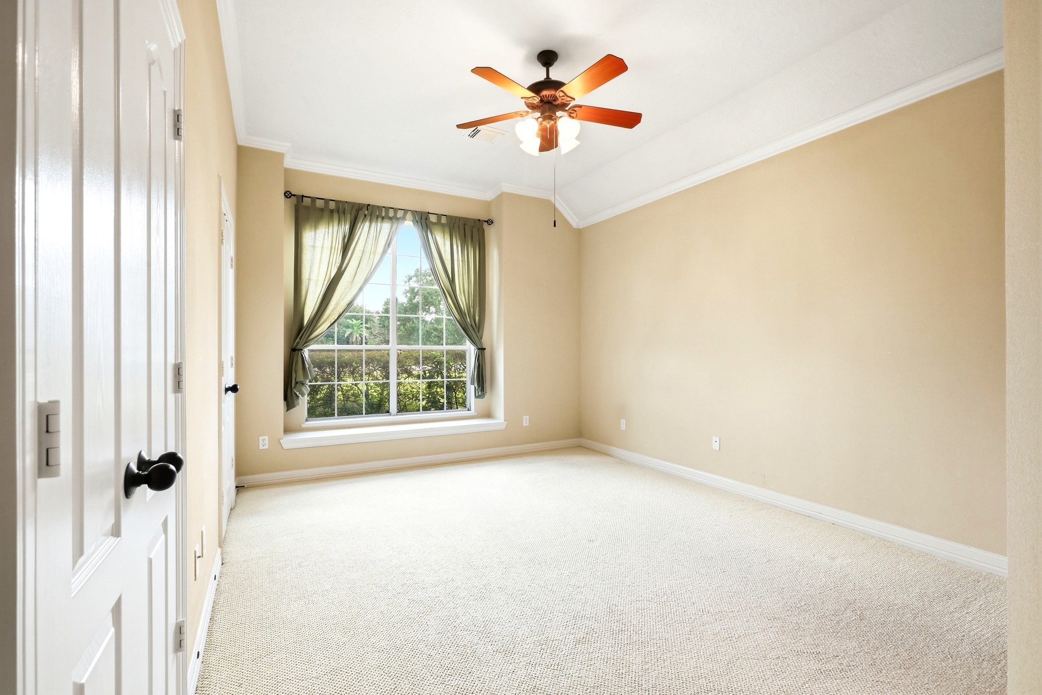 2519 Sandy Point Drive Property Photo 28