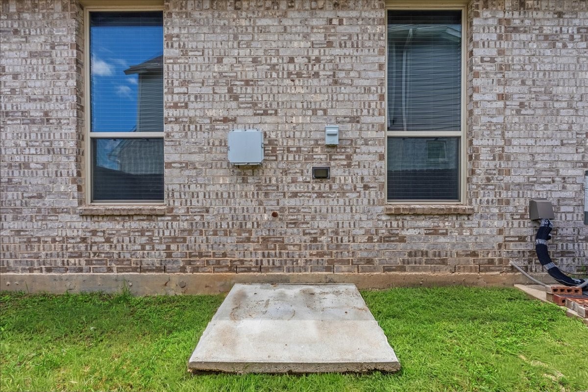23722 Lively Ferry Lane Property Photo 8