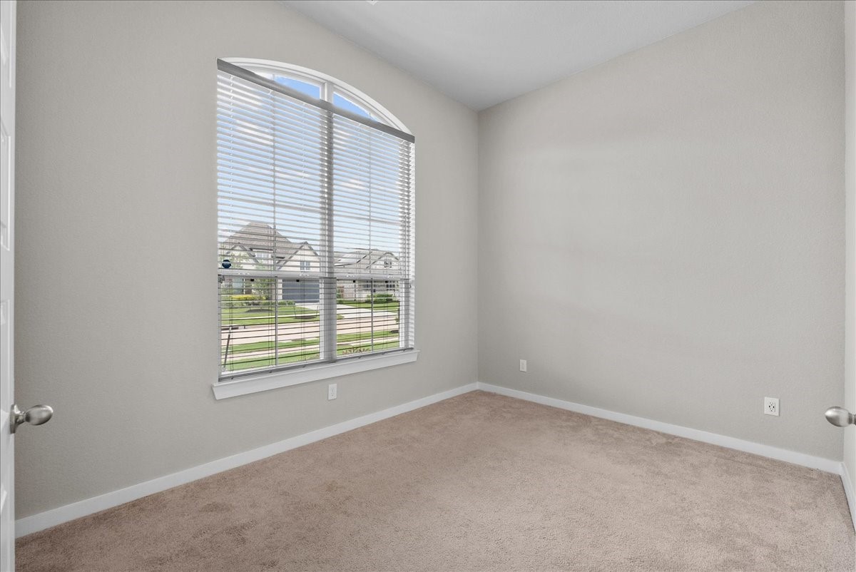 23722 Lively Ferry Lane Property Photo 10