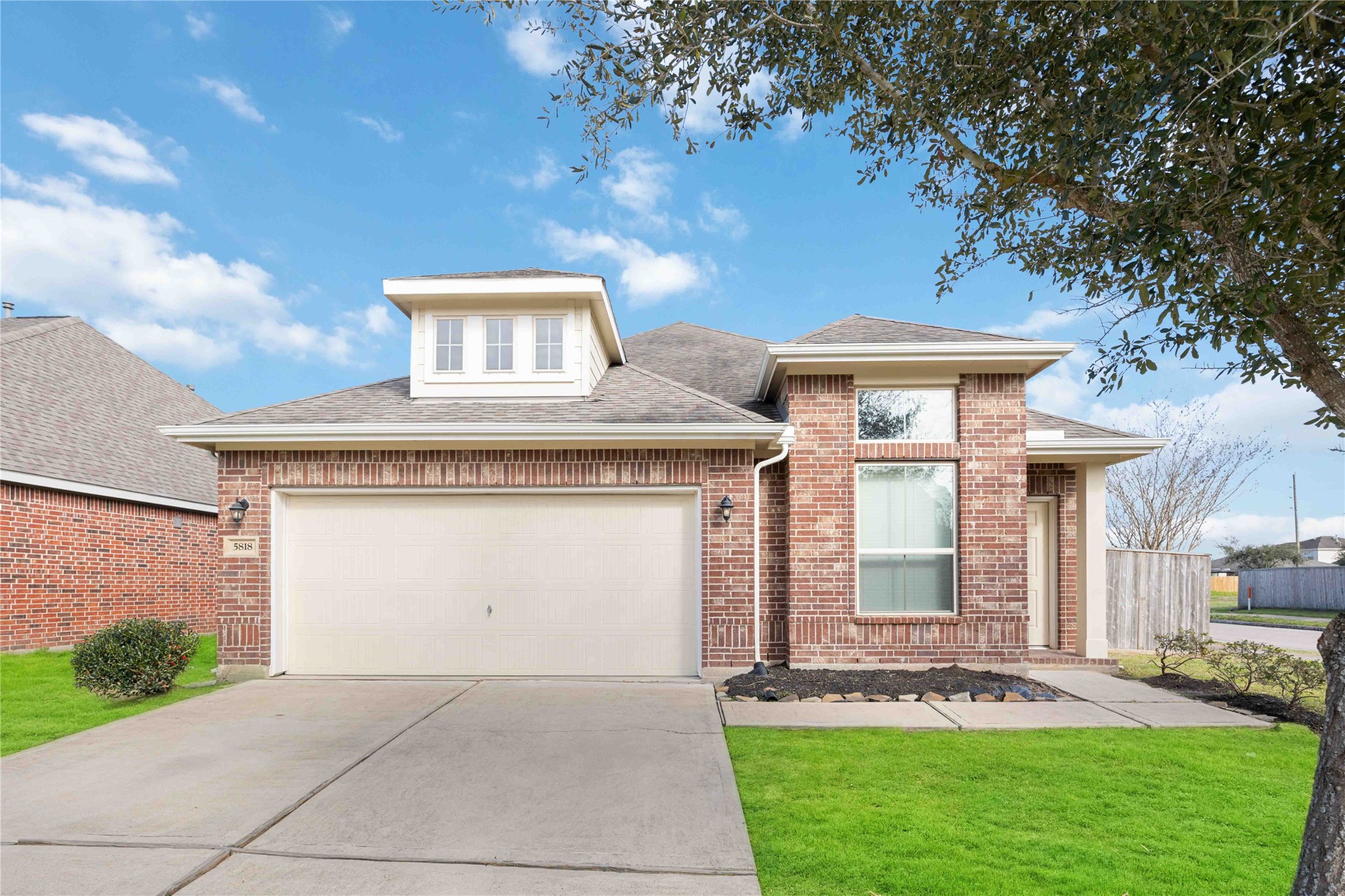 5818 Dunsmore Bend Trail Property Photo 1