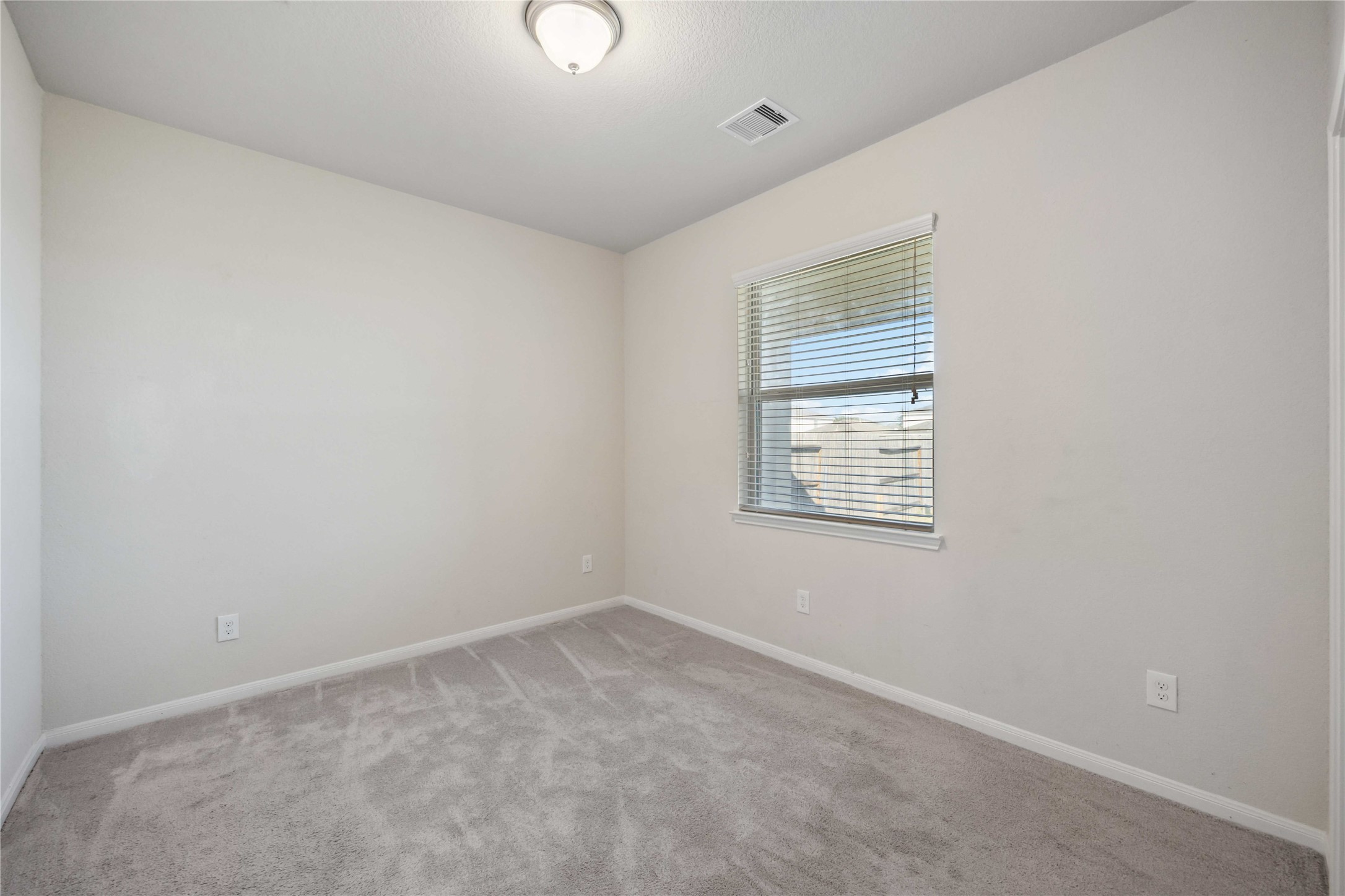 5818 Dunsmore Bend Trail Property Photo 32