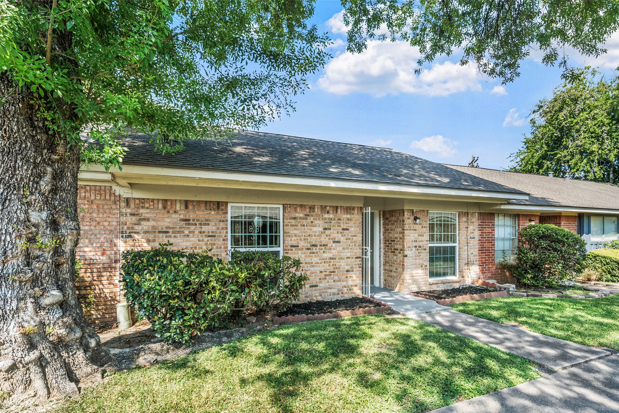 9436 Neuens Road 9436 Property Photo 16