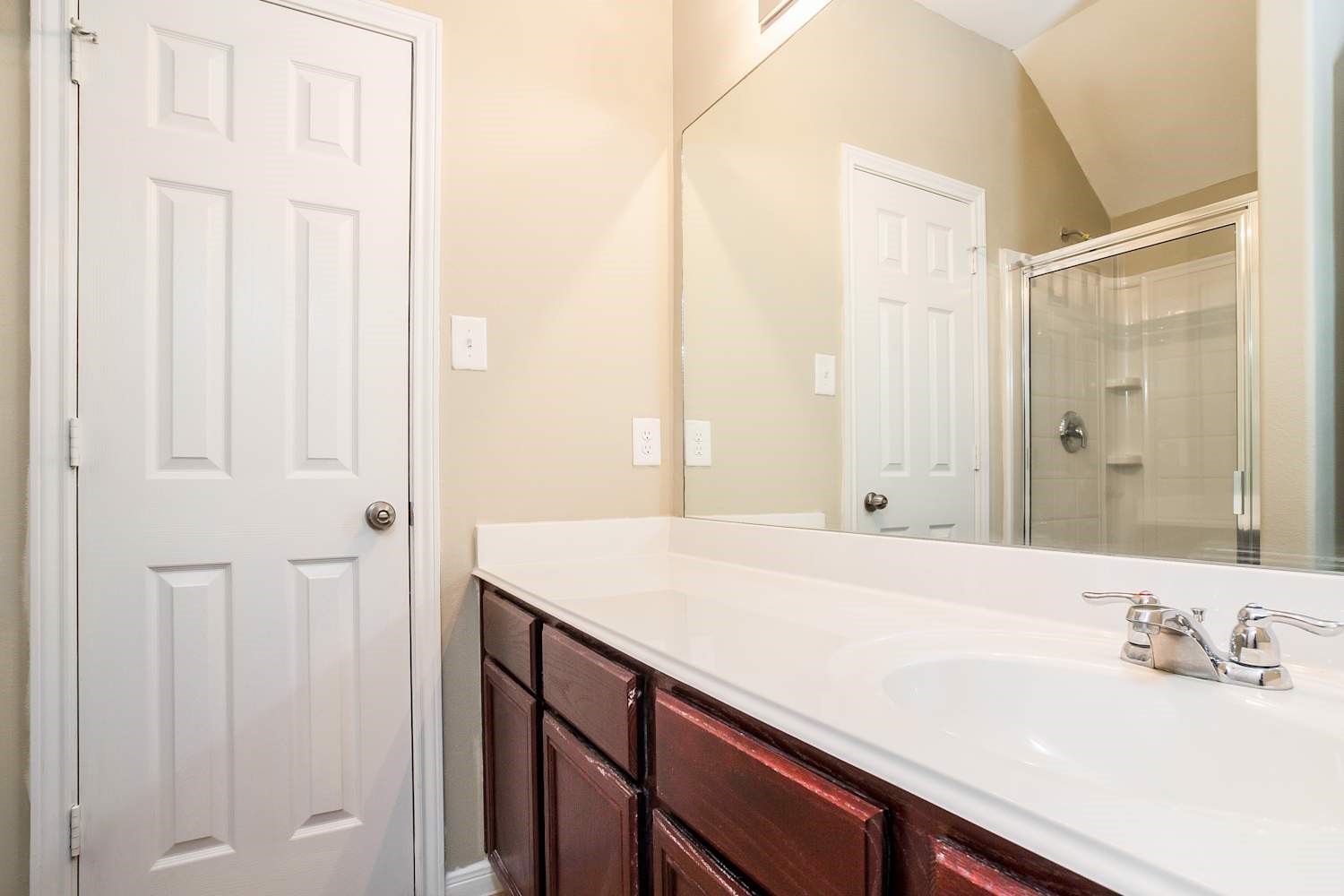 1010 Doubletree Glen Drive Property Photo 13