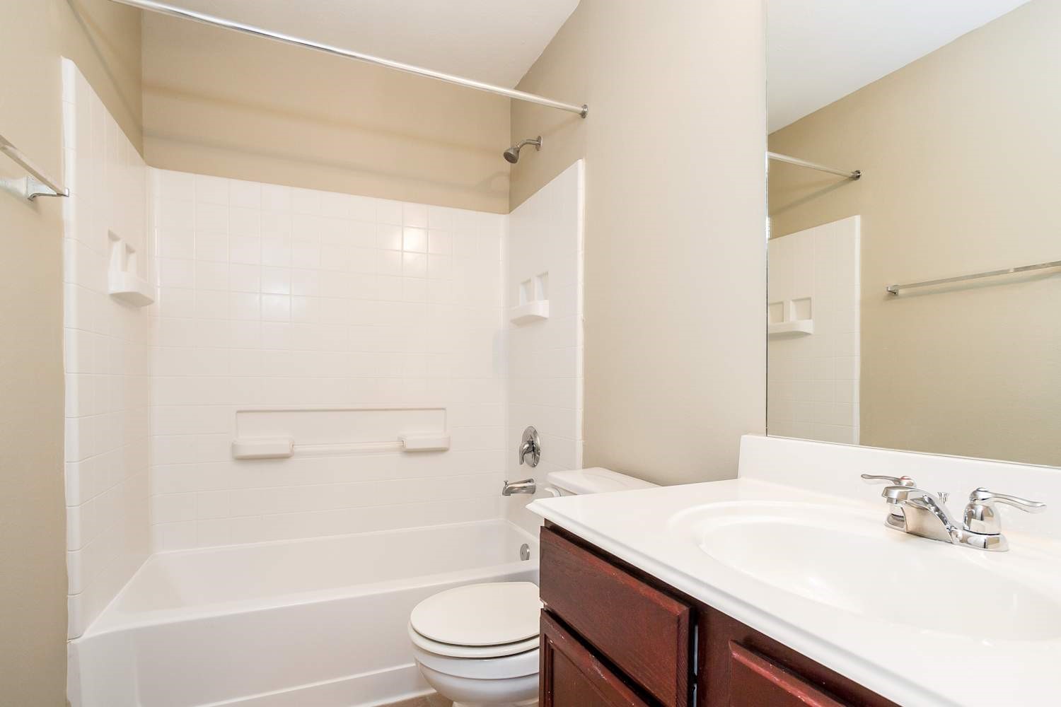 1010 Doubletree Glen Drive Property Photo 14