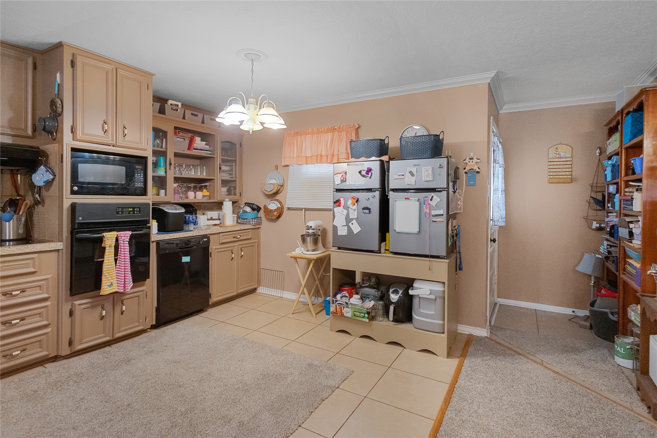 1021 West Drive Property Photo 3