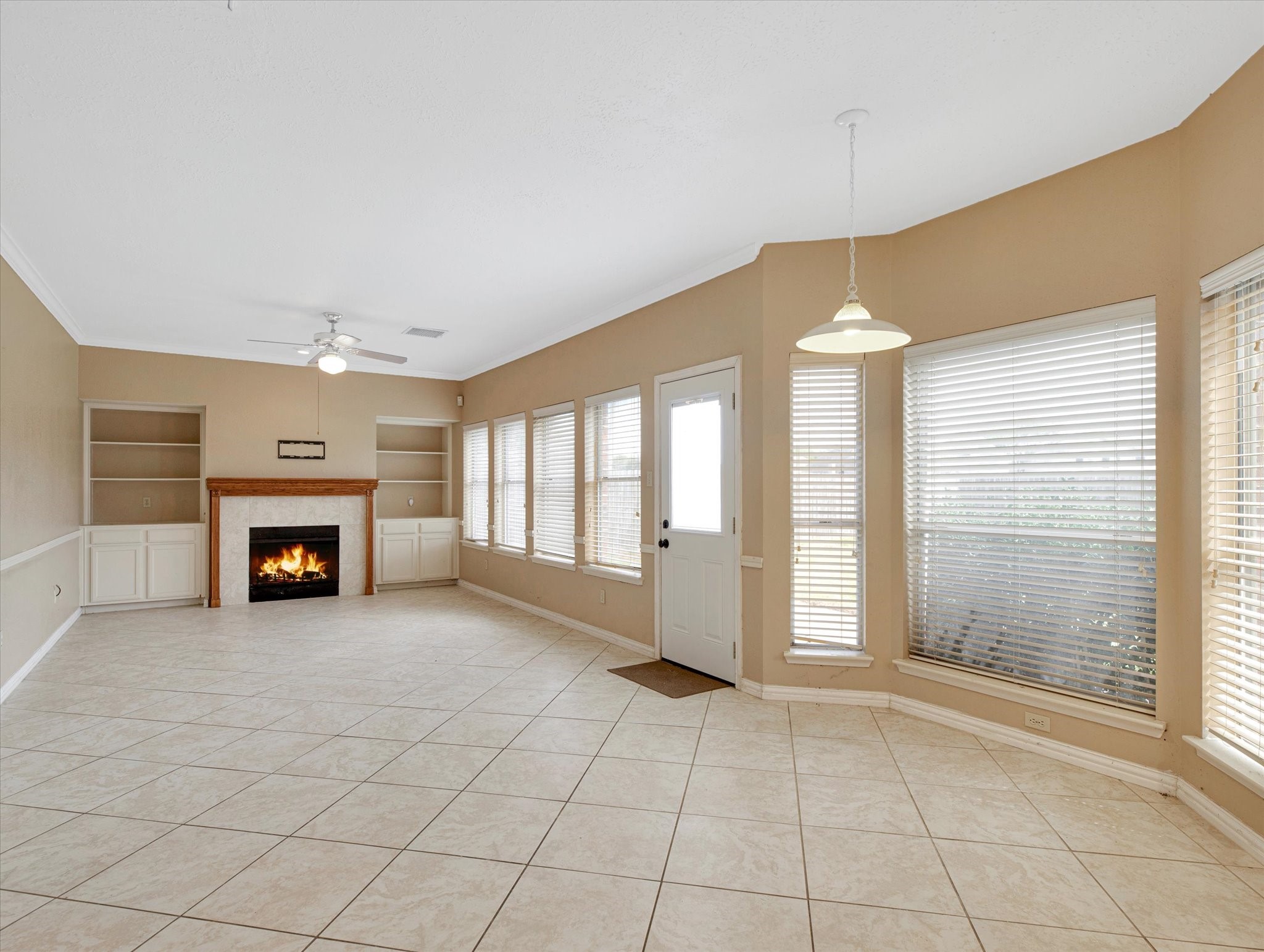 16423 Ash Point Lane Property Photo 16