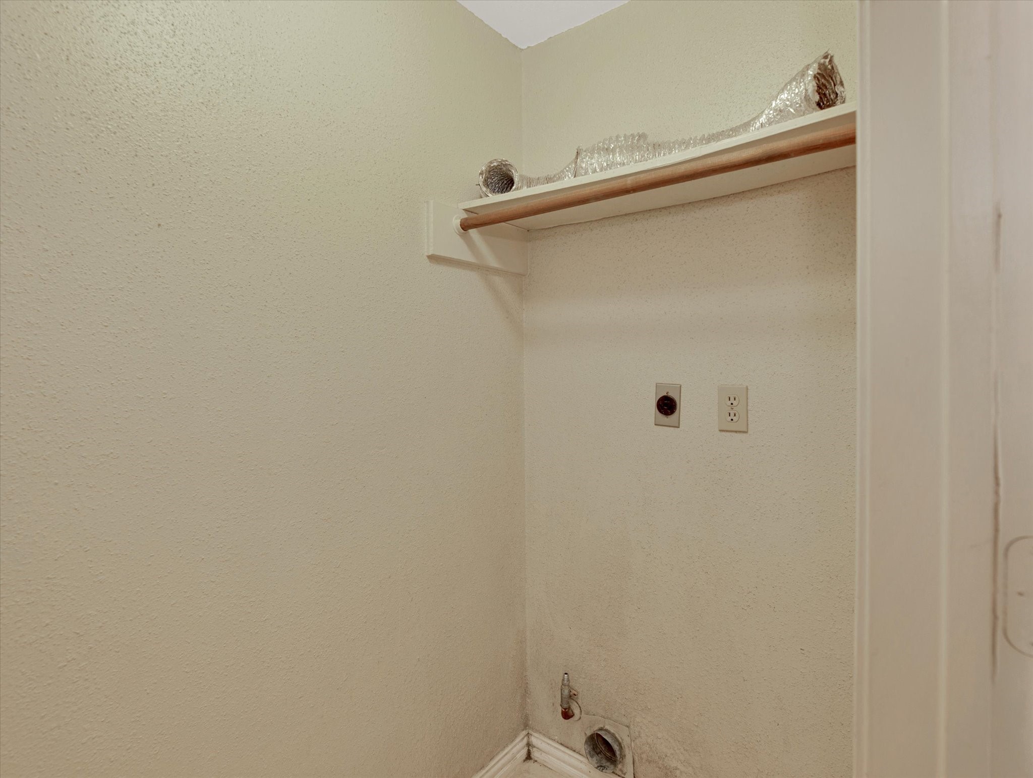 16423 Ash Point Lane Property Photo 23