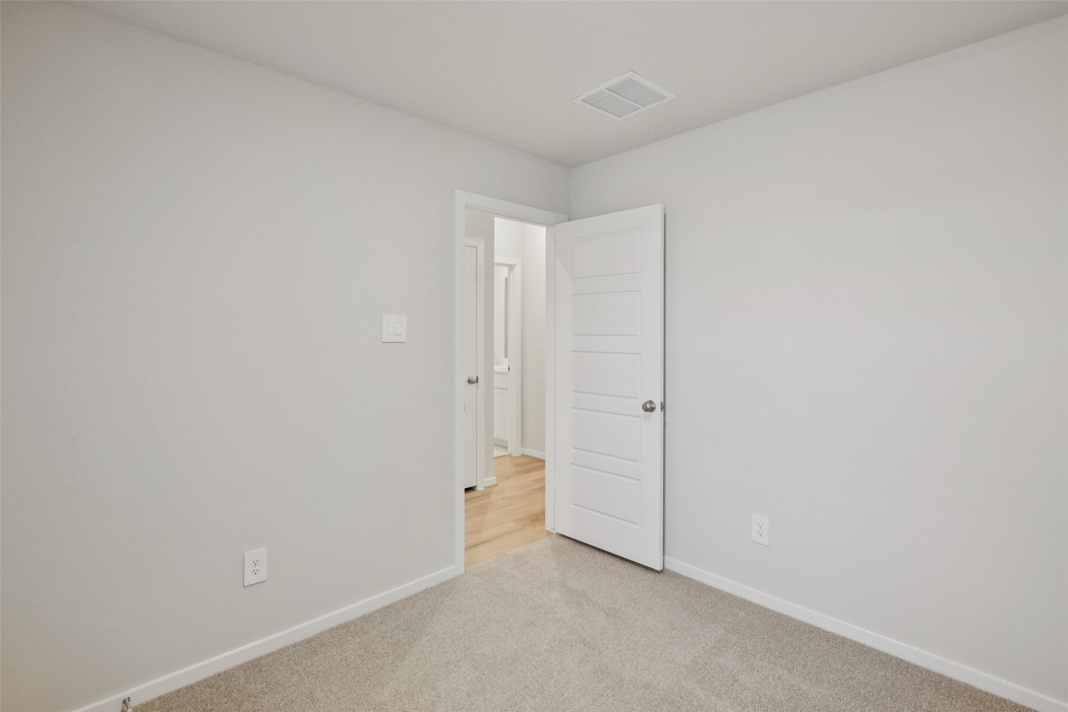 2315 Pioneer Landing Lane Property Photo 16
