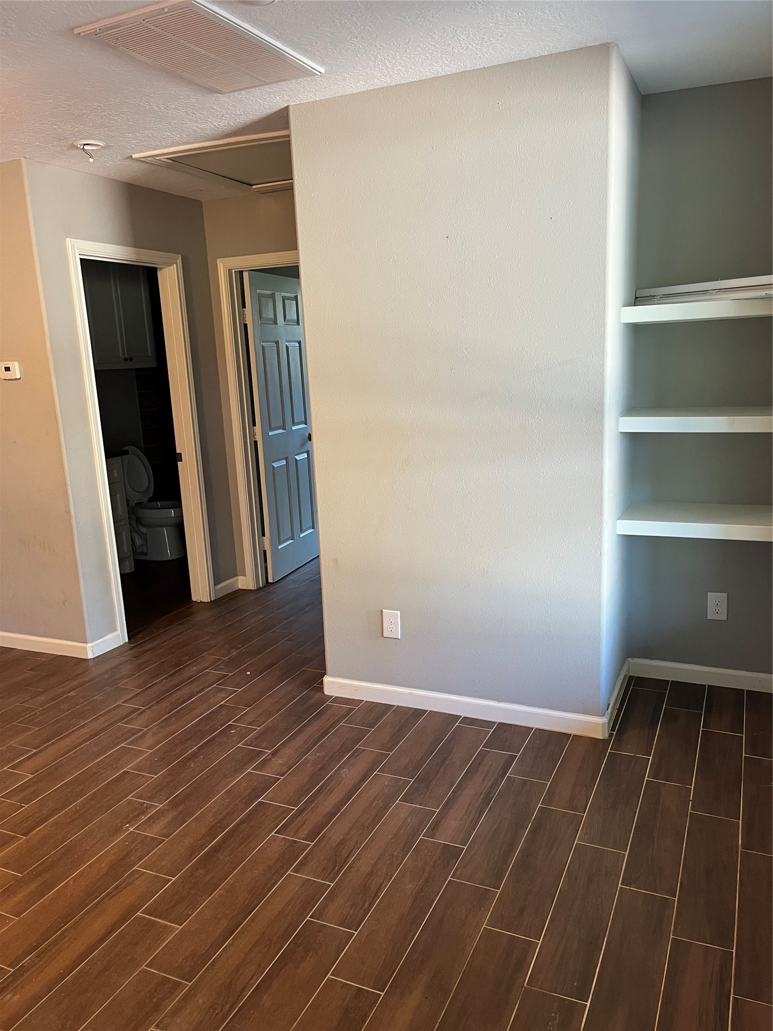 18222 Bonnie Alice Drive B Property Photo 6