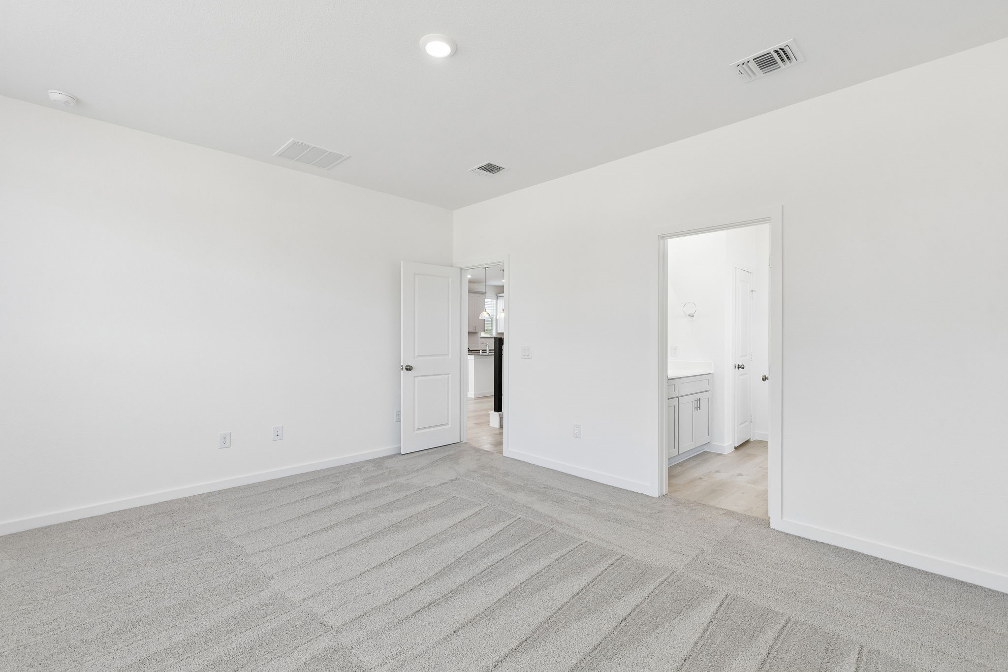 414 Ruby Ford Drive Property Photo 15