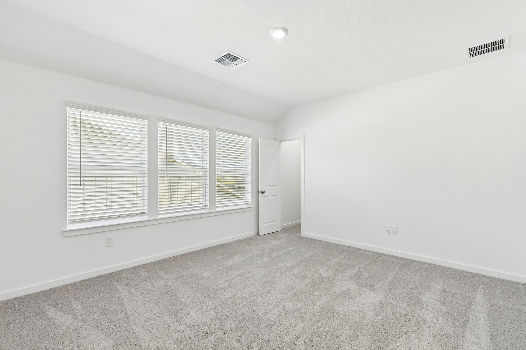 414 Ruby Ford Drive Property Photo 19