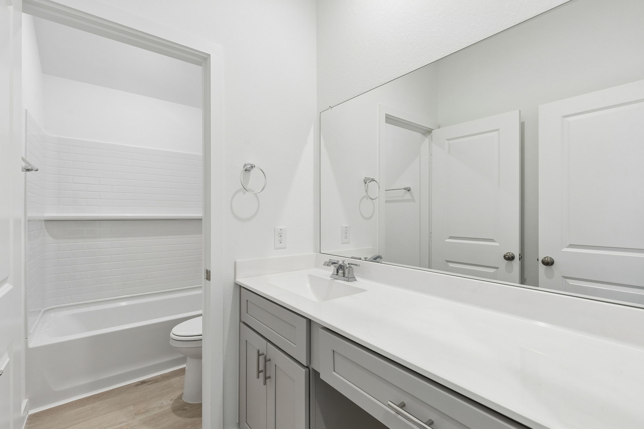 414 Ruby Ford Drive Property Photo 23