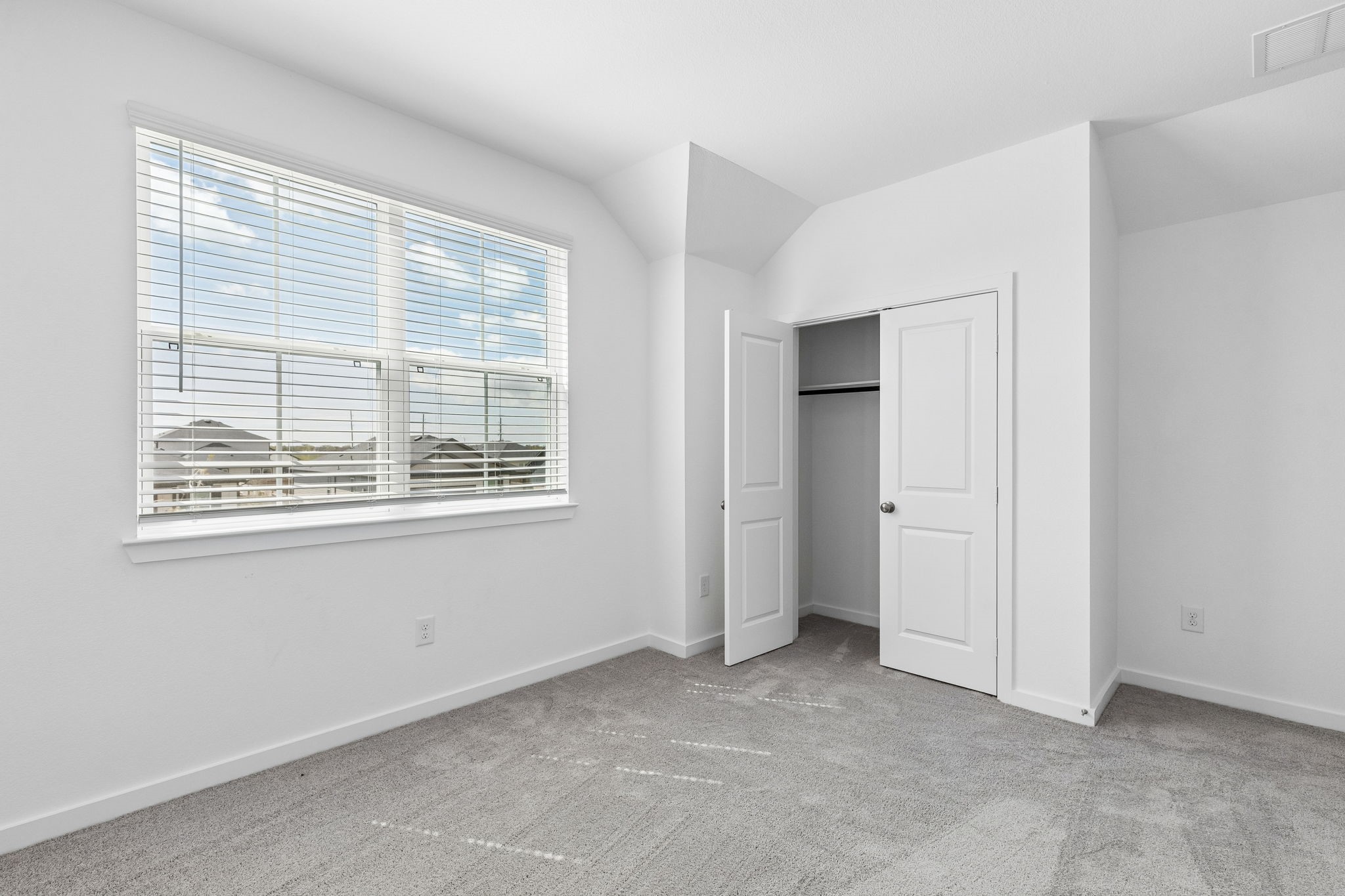 414 Ruby Ford Drive Property Photo 24
