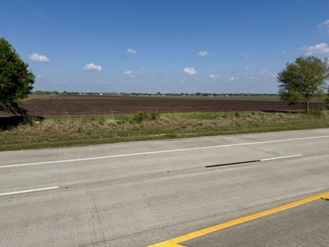 00 Tx Spur-10 Road Property Photo 3