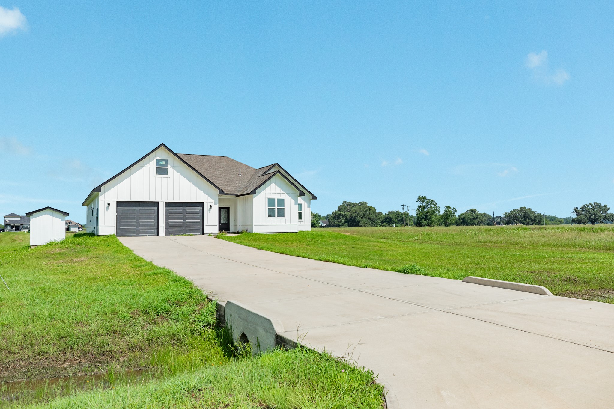 302 Colt Trail Property Photo 5