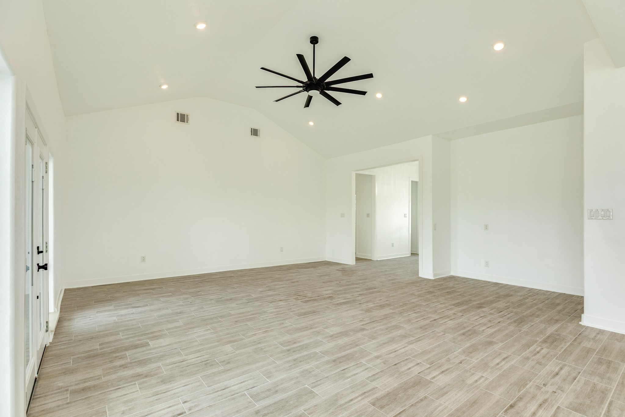302 Colt Trail Property Photo 12