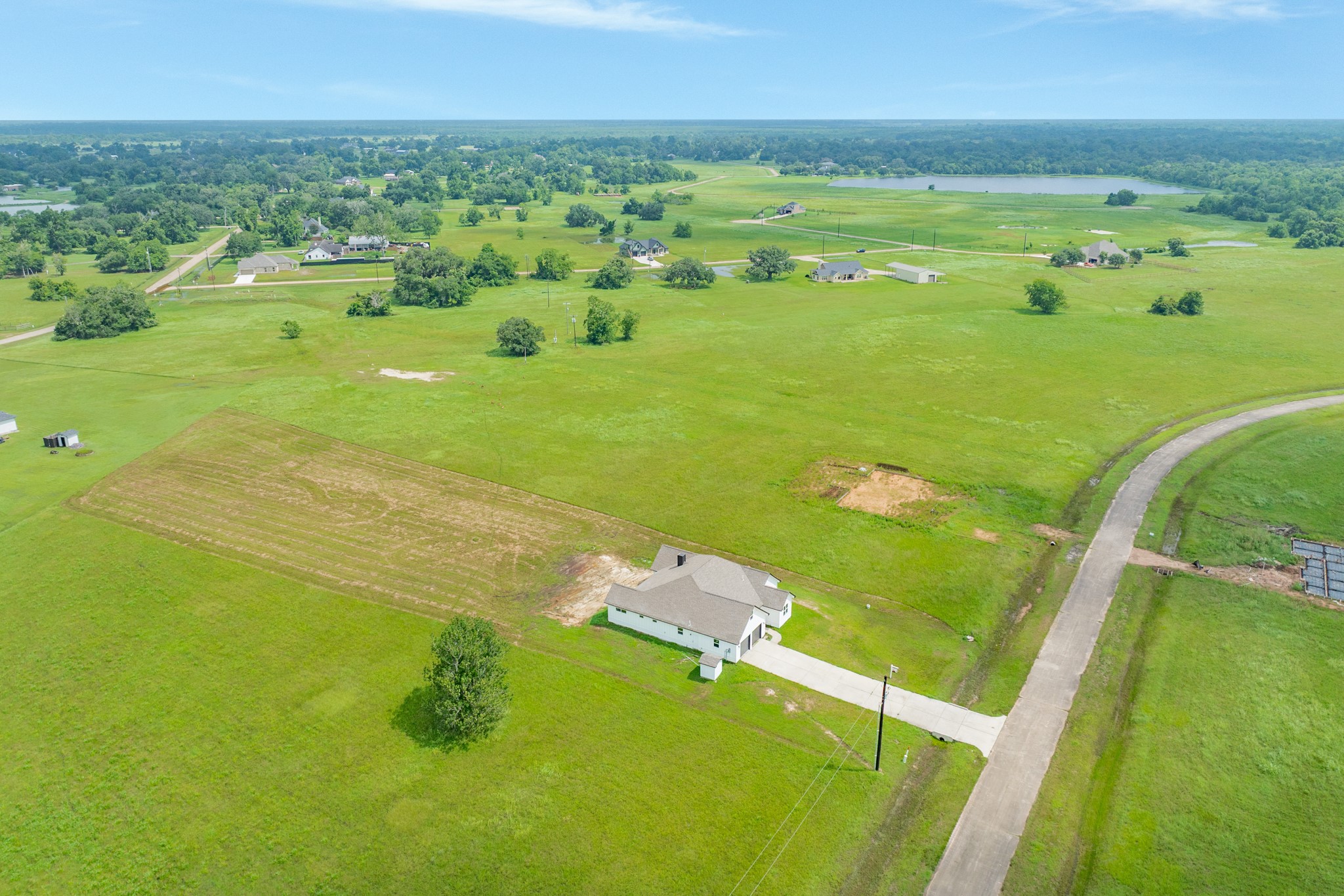 302 Colt Trail Property Photo 34