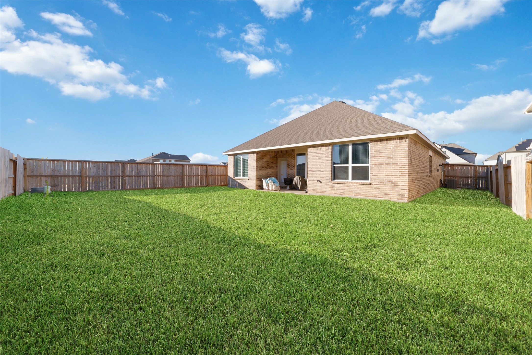 1500 Dawn Harbor Drive Property Photo 6