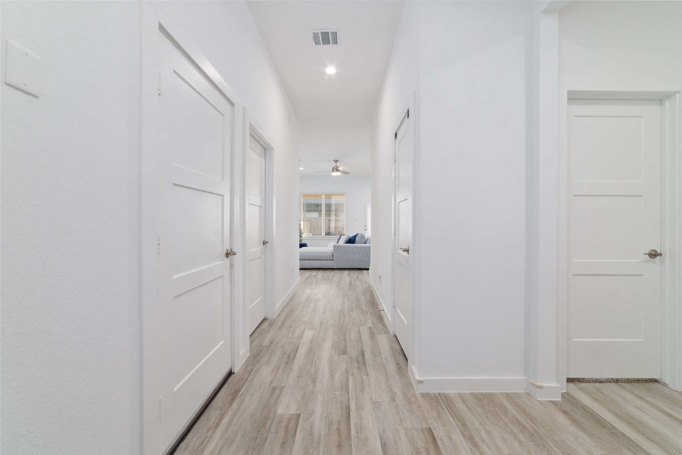 1500 Dawn Harbor Drive Property Photo 7