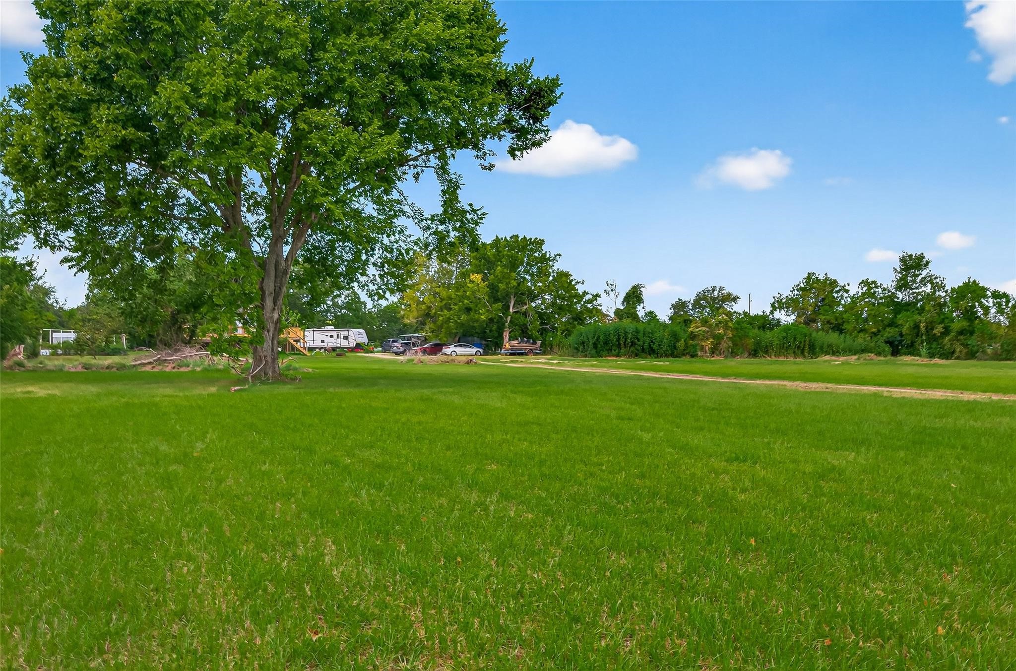 6250 N Mallard Drive Property Photo 8