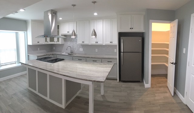 7235-1/2 Avenue C Property Photo 2