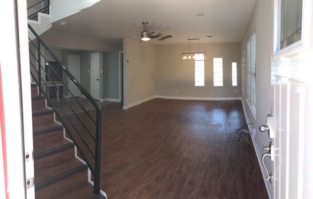 7235-1/2 Avenue C Property Photo 3