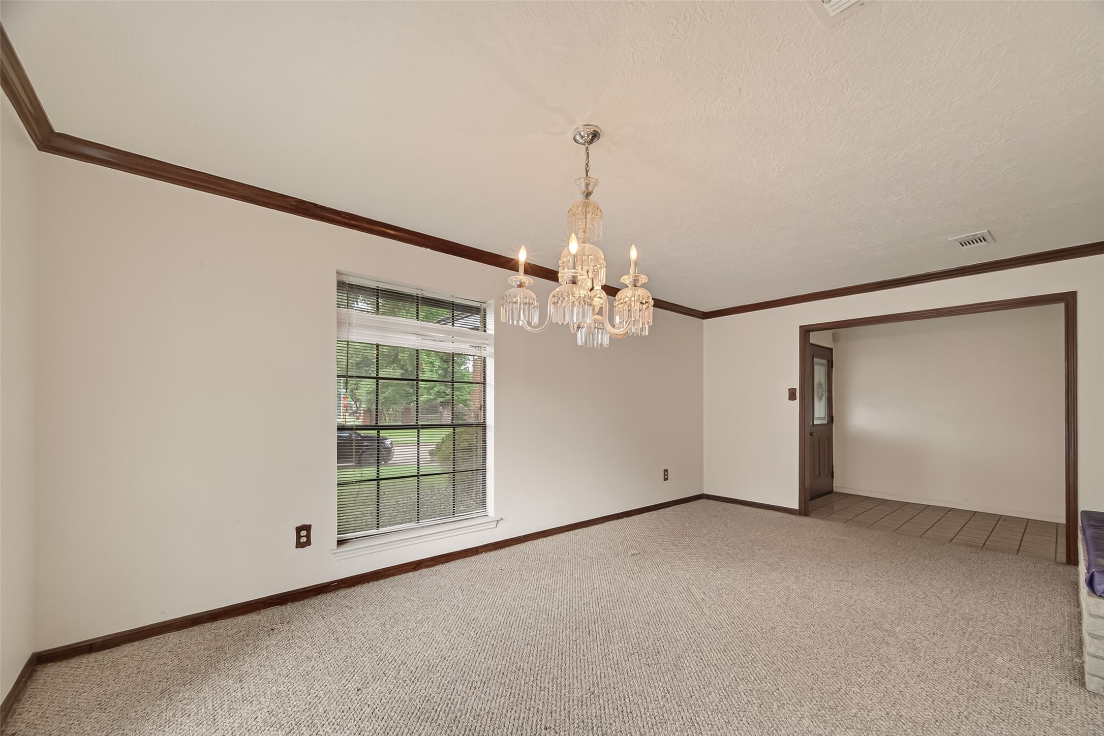 12835 Woodlite Lane Property Photo 6