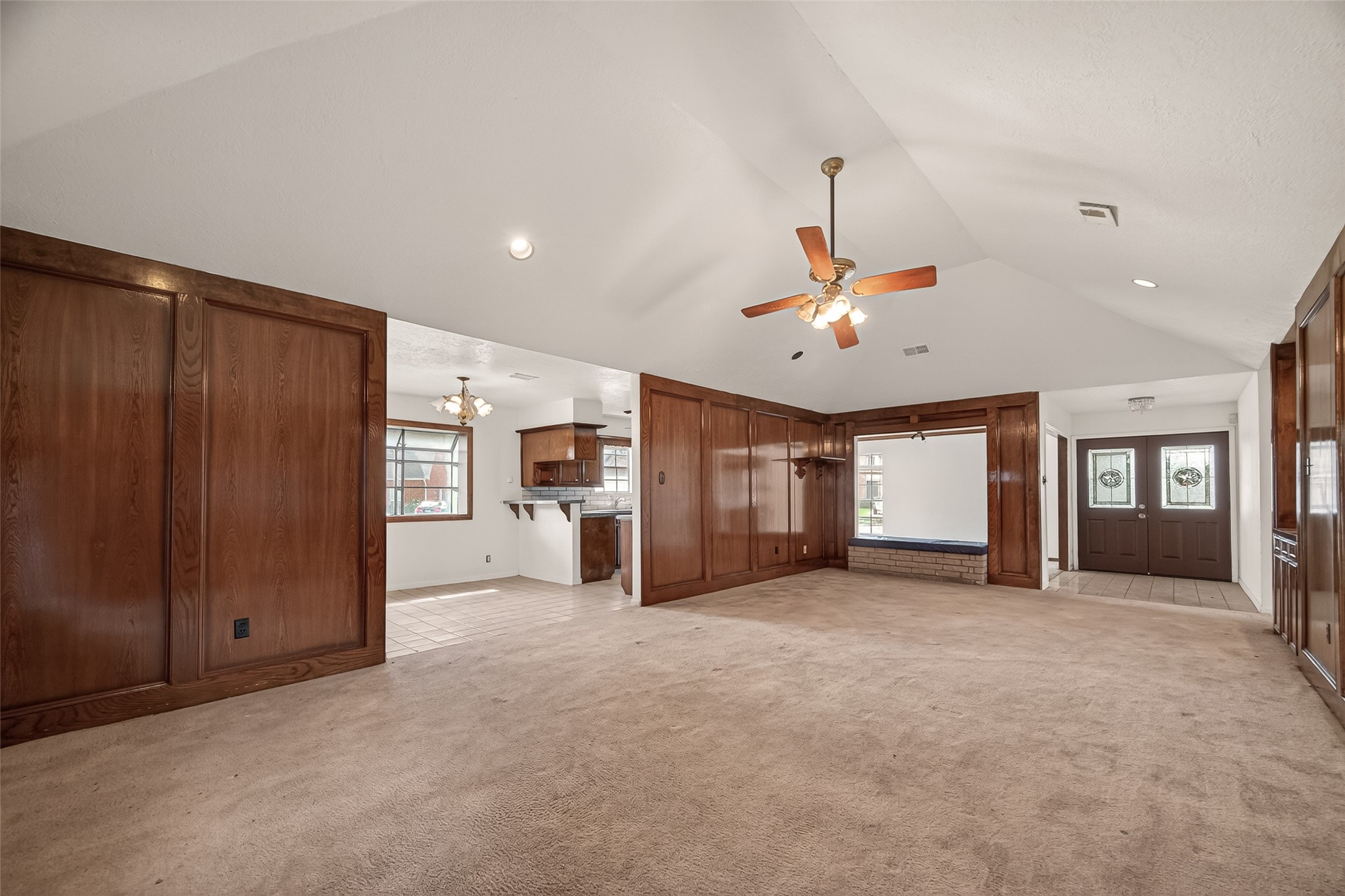 12835 Woodlite Lane Property Photo 11