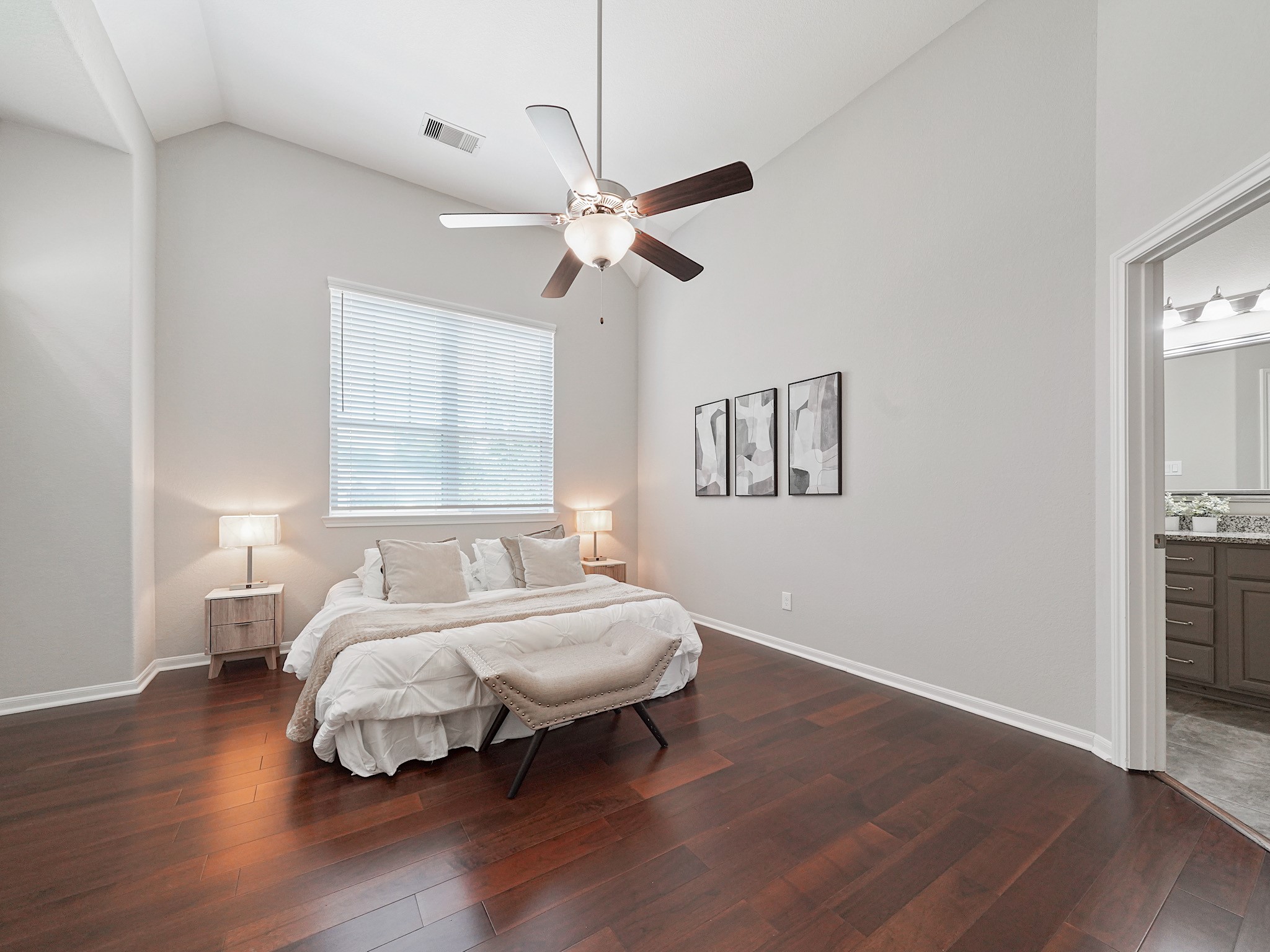 18438 Jasmine Garden Place Property Photo 10