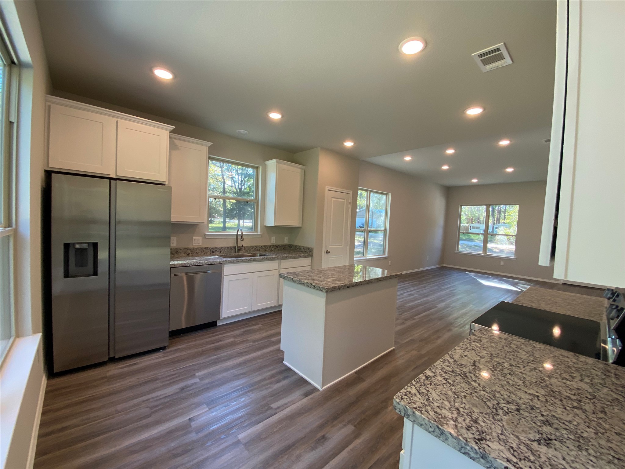 15860 Pecan Drive Property Photo 8