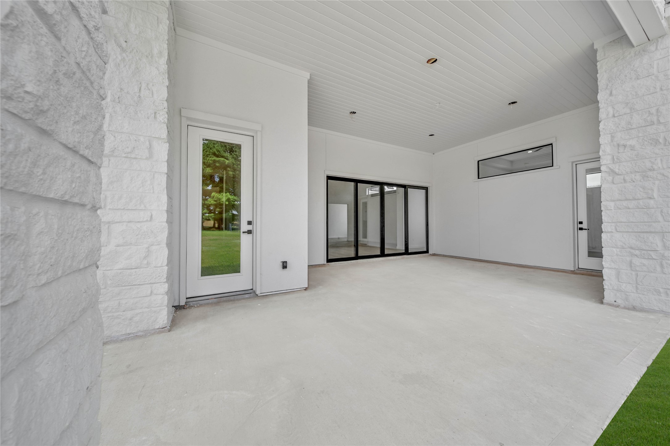 19006 Grandview Court Property Photo 49