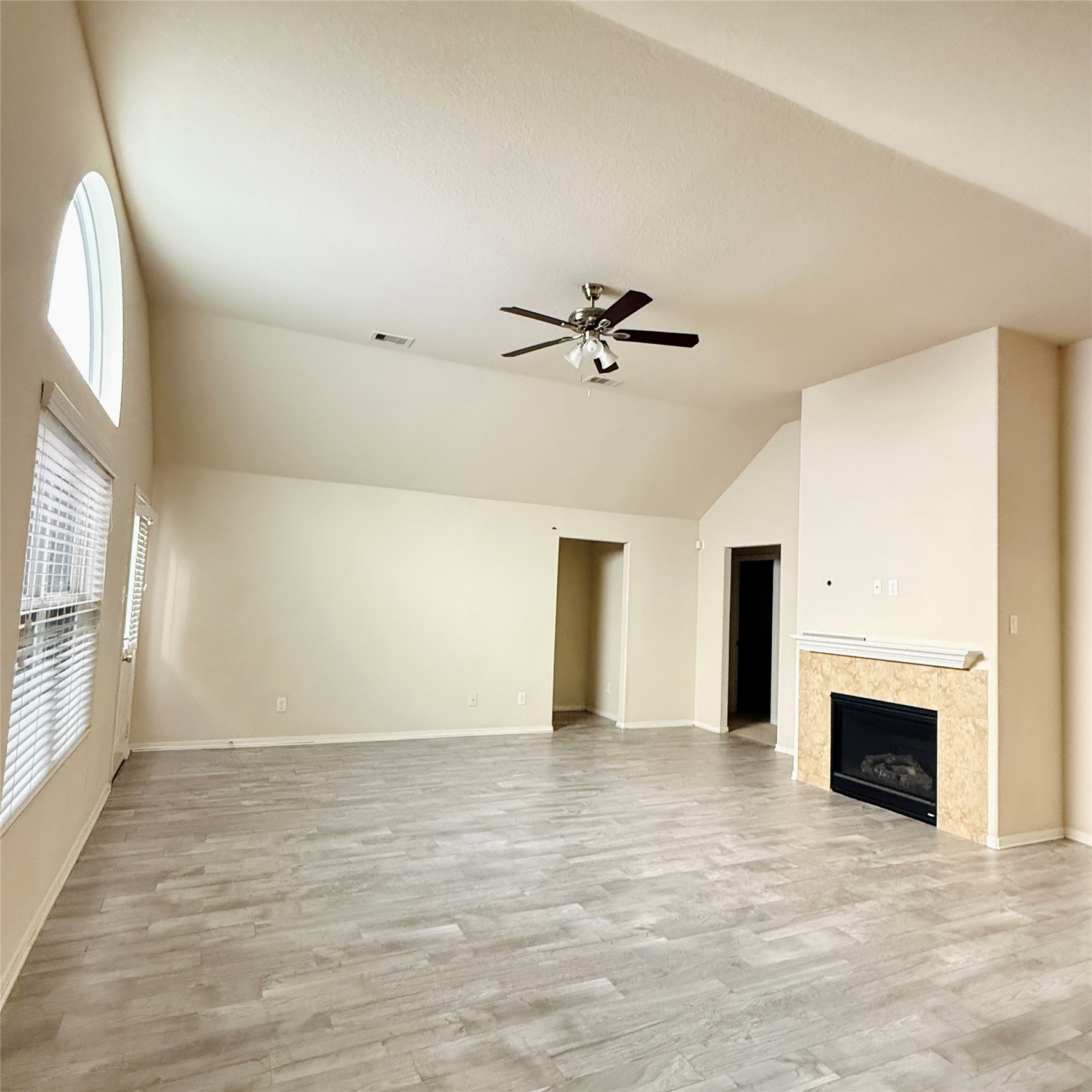 19130 Clevera Walk Lane Property Photo 7