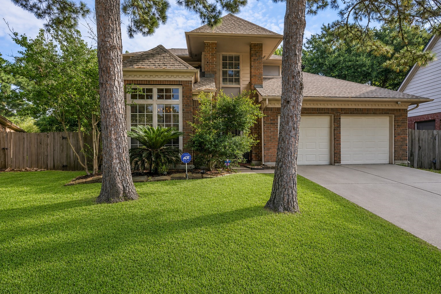7543 Basswood Forest Court Property Photo 3