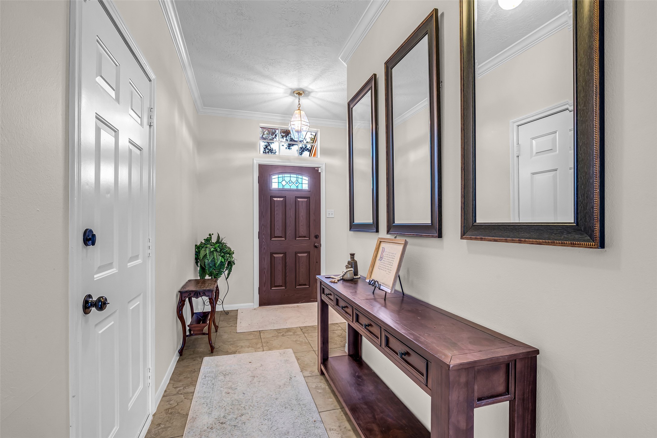 7543 Basswood Forest Court Property Photo 6