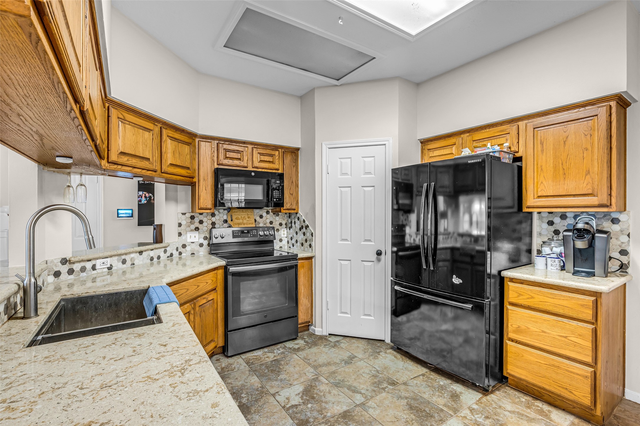7543 Basswood Forest Court Property Photo 13