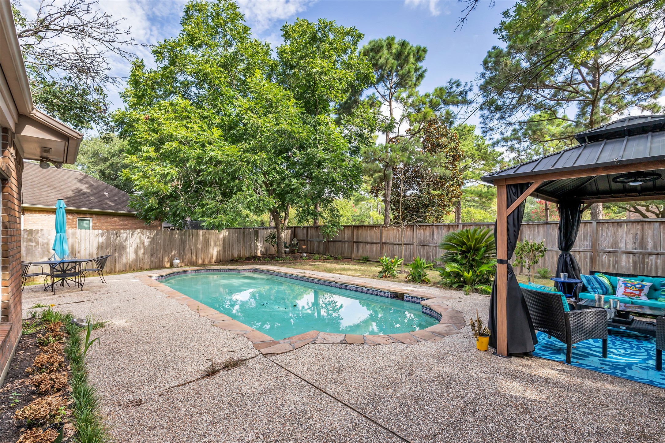 7543 Basswood Forest Court Property Photo 31